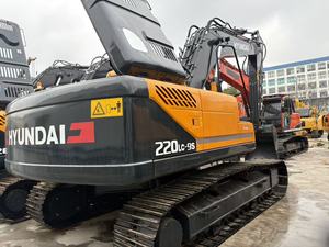 20Ton Used Hyundai 220LC-9 Hydraulic Crawler Excavator 2022 <b>Model</b> Korea Origin Cummins <b>Engine</b> MOOG Hydraulic Pump Motor - Product Image 2