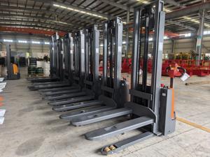 MAIHUI Nuevo apilador eléctrico personalizable 3m 2M 1.5Ton para venta al por menor y almacén y fábrica y logística y construcción y maquinaria - Product Image 6