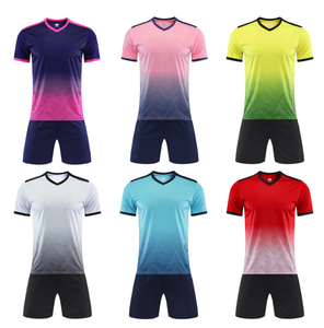 Maglia <span class=keywords><strong>da</strong></span> <span class=keywords><strong>calcio</strong></span> <span class=keywords><strong>da</strong></span> uomo ad asciugatura rapida <span class=keywords><strong>da</strong></span> <span class=keywords><strong>donna</strong></span> pantaloncini divisa <span class=keywords><strong>da</strong></span> squadra <span class=keywords><strong>da</strong></span> competizione per allenamento in Dragon Boat per la scuola media - Product Image 2