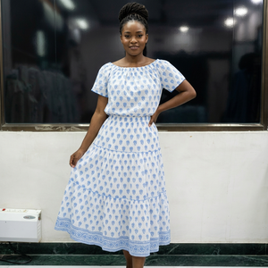 Robe mi-longue à imprimé floral aux épaules, manches bouffantes, asymétrique, décontractée, d'été, respirante, en coton tissé, naturelle et écologique - Product Image 3