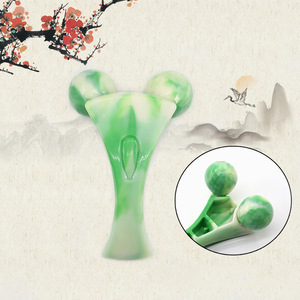 Masajeador facial en forma de Y, rodillo ABS verde para masaje de cara, cuello, cintura, piernas, espalda y pies con 2 cabezales redondos, uso manual - Product Image 4