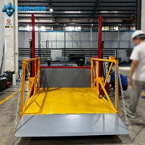 Mobile <strong>Container</strong> <strong>Loading</strong> Dock Platform Lift with Hydraulic Control <strong>System</strong> - Product Image 5
