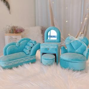 Sofá joyero pendiente anillo almacenamiento pendiente collar terciopelo joyería organizador Mini Vintage <span class=keywords><strong>trompeta</strong></span> punto al por mayor - Product Image 3