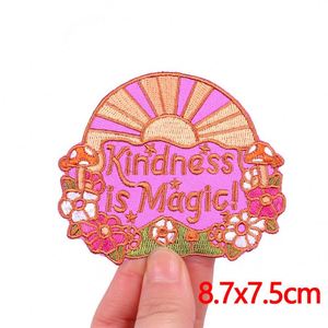 Patchs thermocollants Paysage Spatial pour Vêtements, Broderie Rock, Patchs Tactiques, Badges Logo Personnalisé, Broderie T-shirt - Product Image 5