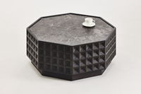 Table basse octogonale en chêne recyclé, minimaliste et moderne, table basse en bois avec texture gaufrée