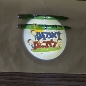 <span class=keywords><strong>ปากกา</strong></span>ลูกลื่นฉายโลโก้เรืองแสงพร้อม<span class=keywords><strong>ปากกา</strong></span>เลเซอร์ LED ของขวัญแบบหมุนได้ - Product Image 2