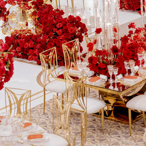 Silla <span class=keywords><strong>de</strong></span> Comedor Apilable <span class=keywords><strong>de</strong></span> Acero Inoxidable Dorado, Diseño Nórdico Moderno y Lujoso, <span class=keywords><strong>para</strong></span> Bodas, Eventos, Banquetes y Hoteles - Product Image 2