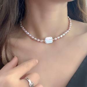 Collar de Perlas Barrocas Naturales de Forma Cuadrada para Mujer, Estilo Retro Francés, Rosa Púrpura Súper Suave - Product Image 5