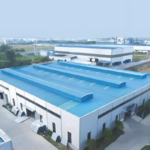 อาคารโลหะเหล็กกล้าคาร์บอนสำหรับโรงงานคลังสินค้า มาตรฐาน ASTM รุ่น Q345/Q235 อายุการใช้งานยาวนาน - Product Image 2