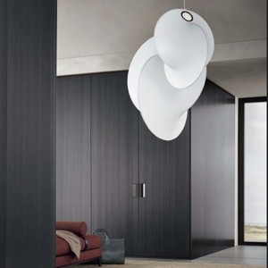 Armoire de chambre intégrée moderne BALOM sur mesure avec coin <span class=keywords><strong>dressing</strong></span> et meuble-lavabo dissimulé, portes en bois massif, éclairage LED, fixation murale - Product Image 2