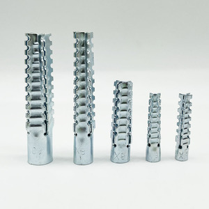 Boulon d'expansion dentelé en acier, zingué, métrique 10 mm, tête hexagonale, grade 8.8, pour l'installation de briques légères et de briques expansées - Product Image 1