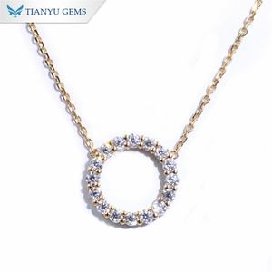 Tianyu Gems Round DEF VVS1 Moissanite Diamonds 2,0mm 14K Oro amarillo con collar de cadena de 45cm para mujer - Product Image 1