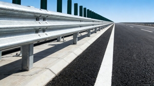 Highway Guardrail &amp; <strong>Accessories</strong> Hot Dipped Galvanized Traffic Safety Barrier - Product Image 5