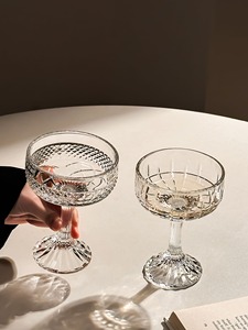 Elegante Set di Calici <span class=keywords><strong>in</strong></span> Cristallo Tagliato, Ciotole per Dessert <span class=keywords><strong>in</strong></span> <span class=keywords><strong>Vetro</strong></span> Trasparente con Stelo per Feste, Matrimoni e Esposizione <span class=keywords><strong>in</strong></span> Bar Domestici - Product Image 2
