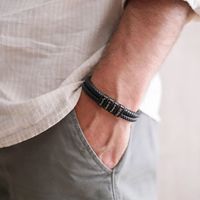 Pulsera de Cuero Trenzado Negro Doble con Cuentas Multitubo Grabadas Personalizadas, Brazalete de Acero Inoxidable con Nombre de Familia y Fecha