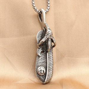 Stainless Steel Feather Pendant With Eagle Claw Design Themed For Men Gift Jewelry Summer 2021 - Product Image 2