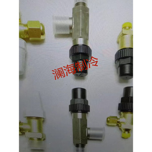 Val10829 Robinet d'angle 1/2 po FNP x FNP en acier inoxydable, pièce de réparation pour climatiseur - Product Image 2