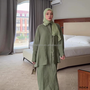 OEM ODM produttori di abbigliamento islamico modesto <span class=keywords><strong>Set</strong></span> <span class=keywords><strong>Set</strong></span> di donne musulmane <span class=keywords><strong>Set</strong></span> <span class=keywords><strong>Set</strong></span> gonna camicetta verde militare - Product Image 4