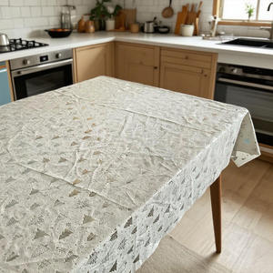 Camino de mesa de algodón de poliéster de terciopelo de hoja de oro de vacaciones nórdicas para <span class=keywords><strong>Amazon</strong></span> mantel estampado de Navidad de Año Nuevo transfronterizo para - Product Image 2