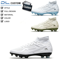 Chaussures de football unisexe à tige haute pour terrain ferme, avec col chaussette, empeigne texturée, semelle extérieure à crampons FG et semelle intermédiaire légère et amortissante