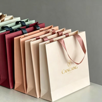 Sac cadeau en papier kraft brun robuste, capacité 6-9 kg, avec logo personnalisé, service sur mesure, emballage de luxe léger pour bijouteries et magasins de vêtements