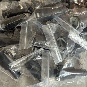 Accesorios para tuberías de agua E69Z18D435B de plástico para reemplazar y reparar mangueras de refrigerante - Product Image 2