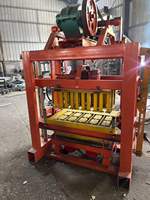 Machine à fabriquer des blocs QT4-40 en gros à bas prix, machine à briques en béton à vibration 48KN, 8.8KW