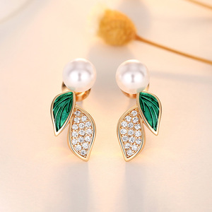 Orecchini a Perno con Foglia e Perle Finte in Stile Giapponese e Coreano, Eleganti e Minimalisti, Gioielli da Donna per Uso Quotidiano e Regalo - Product Image 5