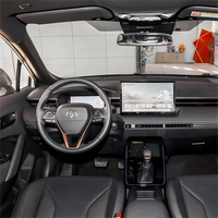 2026 2.0L Hybride Intelligent HEV Luxe PLUS CVT SUV Compact 5 Places Véhicule Familial et Professionnel d'Exportation
