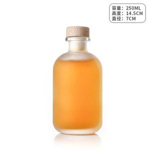 Vacío 250ml 500ml Whisky <span class=keywords><strong>Vodka</strong></span> Glass Gin Botellas Boston Bebidas redondas Botella alcohólica con corcho de madera - Product Image 5