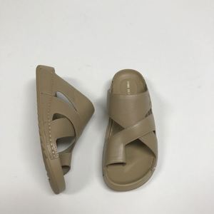 Sandales d'été vintage pour hommes à bout ouvert en similicuir, décontractées, à enfiler, pour la plage, avec logo gaufré, respirantes, pour le sport - Product Image 6