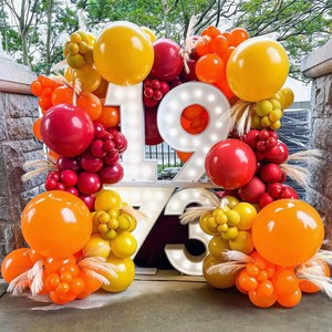 Kit d'arche de ballons en latex rouge, jaune et orange pour décorations de fête d'<span class=keywords><strong>anniversaire</strong></span> ou de Saint-Valentin sur le <span class=keywords><strong>thème</strong></span> des pompiers pour garçons - Product Image 1