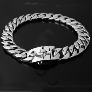 <span class=keywords><strong>Collier</strong></span> <span class=keywords><strong>pour</strong></span> chien en acier inoxydable de luxe de 32 mm avec rivets <span class=keywords><strong>pour</strong></span> grands chiens, mastiffs, cannes corsos, américains bullies, dobermans, bouledogues - Product Image 3