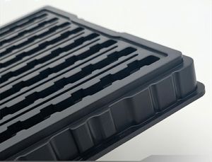 พลาสติกที่กําหนดเองสีดํา Esd ป้องกันการกัดกร่อนถาดขึ้นรูปสูญญากาศพลาสติก HDPE ถาดตุ่ม ESD สําหรับชิ้นส่วนรถยนต์ - Product Image 3