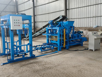 Machines de fabrication de briques à puzzle simple pour les travaux de construction Machine de fabrication de briques à blocs automatique en Chine
