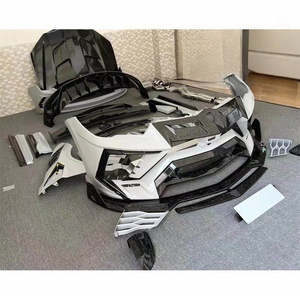 Kit carrosserie large en fibre de carbone forgée avec texture, pare-chocs avant et arrière, jupes latérales, capot moteur et spoiler pour <span class=keywords><strong>Lamborghini</strong></span> Urus - Product Image 2
