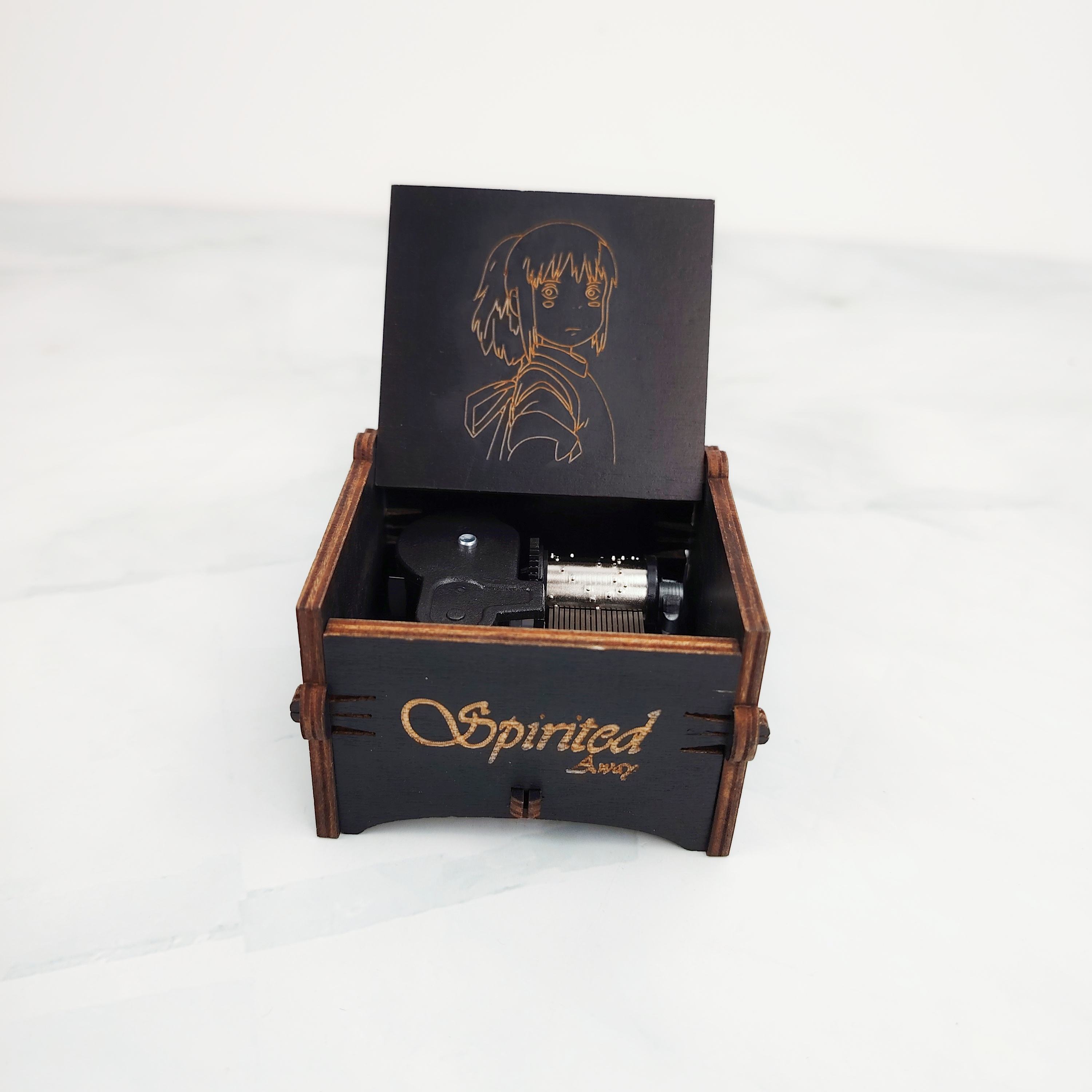 Automatico nero portato via