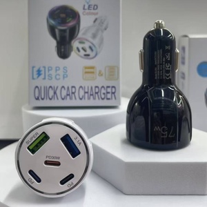 Chargeur de voiture 75W P51 avec cinq ports USB-A/USB-C, charge super rapide pour téléphones mobiles via adaptateur allume-cigare - Product Image 4