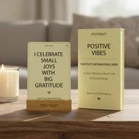 Jeu de cartes d'affirmations positives personnalisables avec valeur éducative et support en bois pour la routine matinale quotidienne