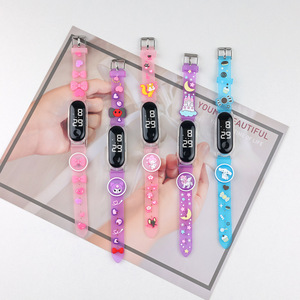 Montres numériques LED sportives étanches pour enfants, personnalisables, avec lumière clignotante, couleur bonbon, pas chères, adorables, vente en gros, 2026 - Product Image 5