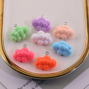 Abalorios acrílicos 3D con forma de nube para la fabricación de joyas, color aleatorio, primavera 2024, origen Yiwu - Product Image 2