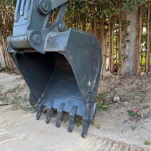 Excavadora Hyundai 220LC-9S Usada de 22 Toneladas en Venta para Perú y Chile, Excavadora de Segunda Mano Hyundai HX220LC-9S CE/EPA - Product Image 4