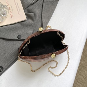 Bolso de Mano de Acrílico con Patrón de Mármol para Mujer, Bolso de Noche de Forma Irregular, Bolso Bandolera de Moda con Cadena Desmontable - Product Image 3