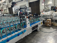 Machine automatique de profilage du bois à haute efficacité, machine de laminage à chaud à colle PUR pour les profilés en PVC, MDF et bois