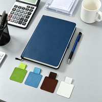 Carnet en cuir PU avec boucle pour stylo, gravure laser vert herbe, pour prise de notes au bureau, vente en gros par lots, avec sangle et clip pour agenda