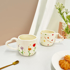 Tasses à café en céramique pour la Saint-Valentin, mugs créatifs en forme de fleur et tasses à jus et à lait pour le petit-déjeuner - Product Image 3