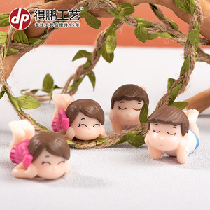 Dp Craft Cartoon Couple <b>Miniature</b> Resin Figurine Home Decoration Decorative Ornament Injection Molding Handmade - Product Image 2