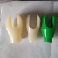 Accesorios de Repuesto Resistentes al Desgaste: Pinza para Botellas y Horquilla de Transferencia para Máquina Automática de Lavado de Botellas de PET y Vidrio