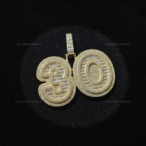 Pendentif lettre en moissanite plaqué or 196 en argent sterling 925 avec pavé de baguettes en or blanc, collier alphabet élégant, cadeau de bijoux - Product Image 3