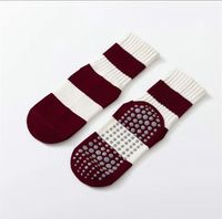 Chaussettes de yoga et de pilates rayées pour femmes avec logo personnalisé, antidérapantes, en coton, pour le sport, la danse, la barre, vente en gros, OEM, en vrac